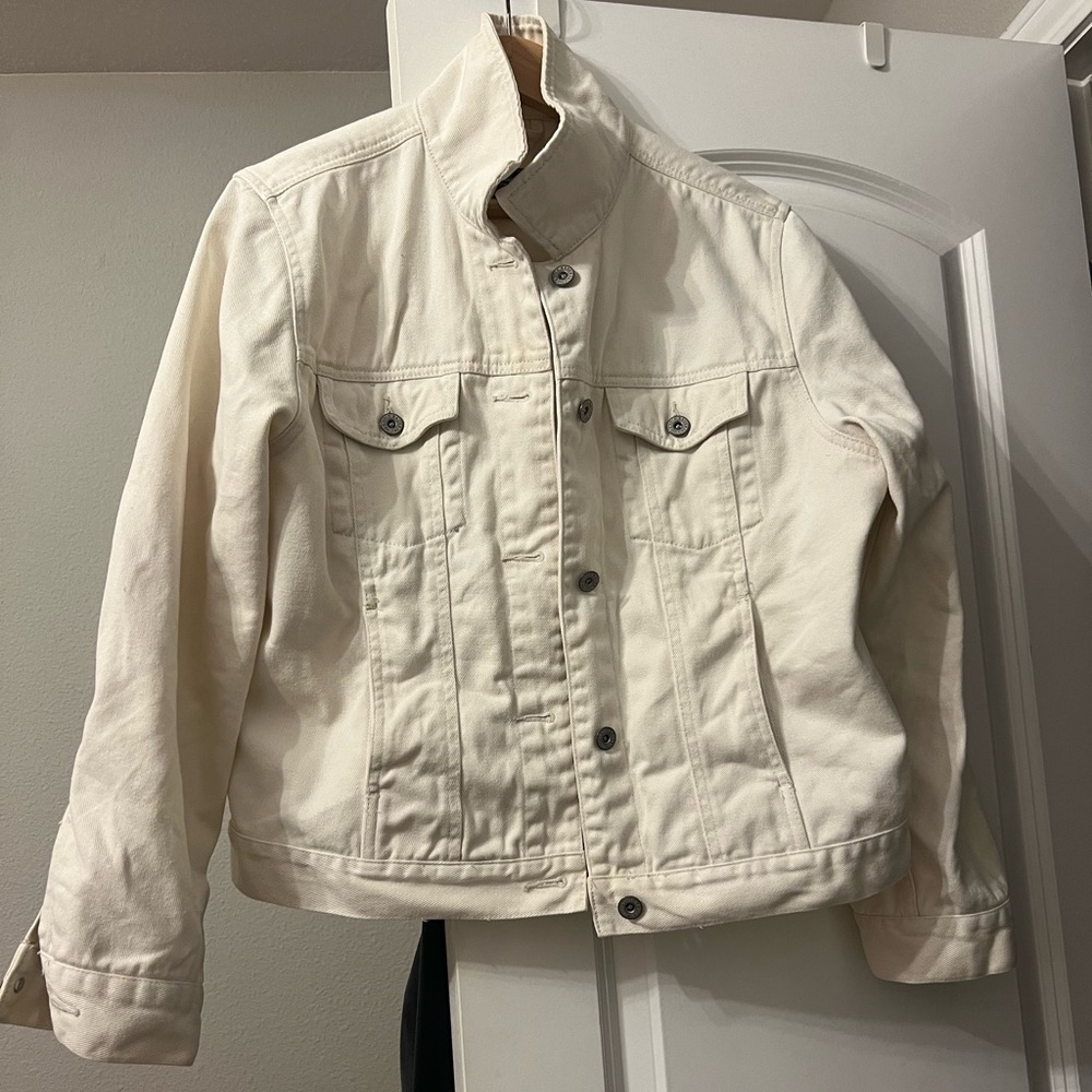 White Eddie Bauer jacket